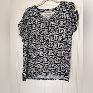 LOFT Black and White Floral Blouse